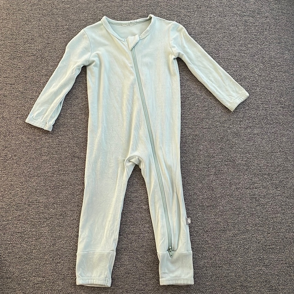 Kyte baby zippered romper